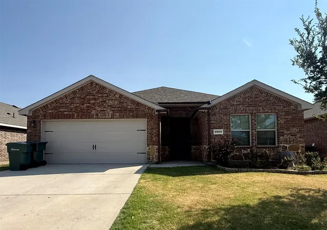1st image of 2900 Peony Dr, Sherman, TX 75092 | MLS# 21352037