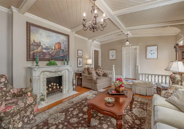 Photo 3 of Single family home for sale at 946 Sheridan Ave, Shreveport, LA 71104 | MLS# 21352022 | Listing updated on 2026-08-06