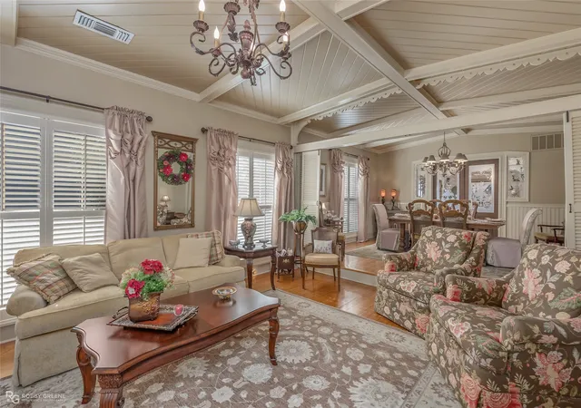 Photo 3 of Single family home for sale at 946 Sheridan Ave, Shreveport, LA 71104 | MLS# 21352022 | Listing updated on 2026-08-06