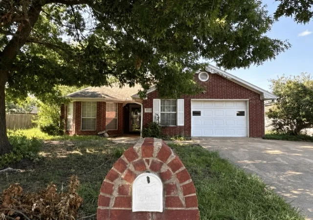 1st image of 502 E College St, Leonard, TX 75452 | MLS# 21352041