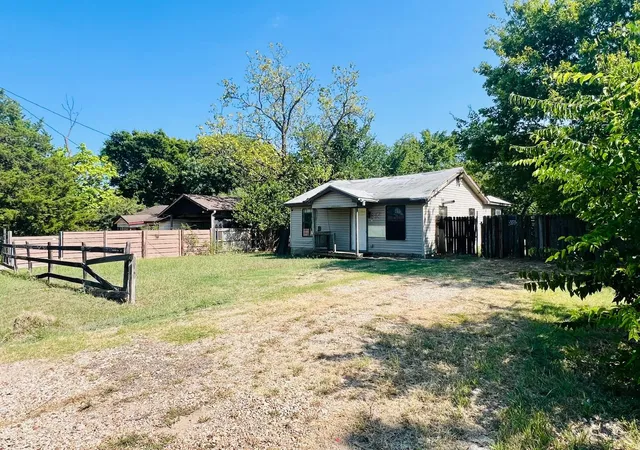 4th image of 8332 Midland Ln, Dallas, TX 75217 | MLS# 21352067