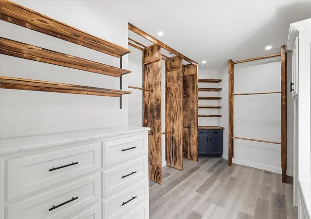 Photo 3 of Single family home for sale at 5608 Millers Creek Dr, Argyle, TX 76226 | MLS# 21351978 | Listing updated on 2026-10-08