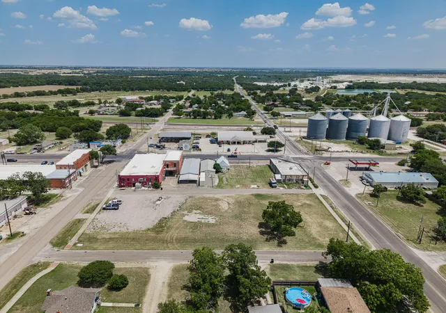 Photo 4 of Land for sale at Tbd W 04Th St, Crawford, TX 76638 | MLS# 21351637 | Listing updated on 2026-08-10