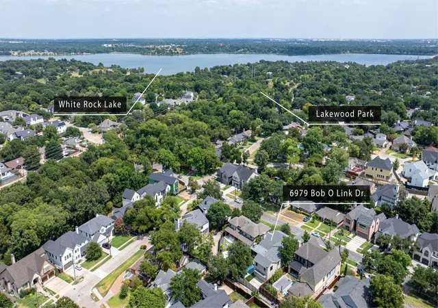 Photo 3 of Single family home for sale at 6979 Bob O Link Dr, Dallas, TX 75214 | MLS# 21351922 | Listing updated on 2026-10-02