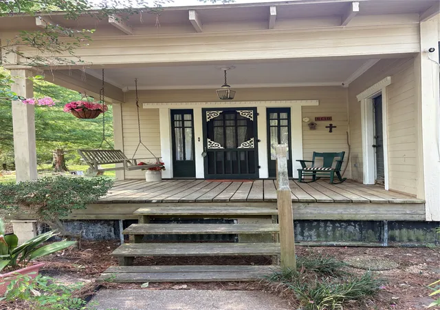 Photo 2 of Sale Pending at 5063 Oak Hollow St, Keithville, LA 71047 | MLS# 21351032 | Listing updated on 2026-08-17