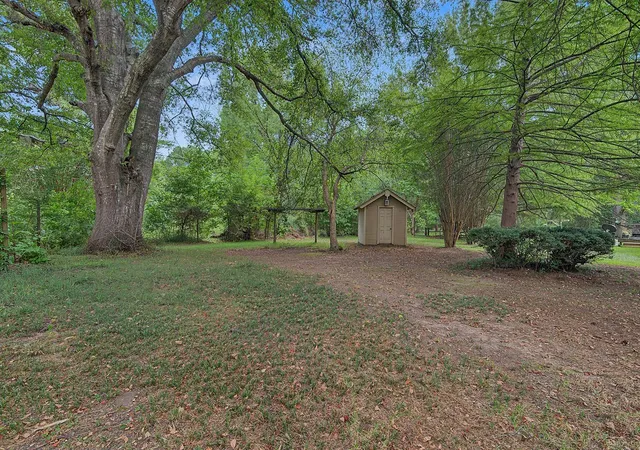 Photo 4 of Sale Pending at 5063 Oak Hollow St, Keithville, LA 71047 | MLS# 21351032 | Listing updated on 2026-08-17