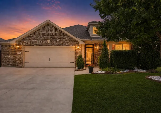 Photo 1 of Single family home for sale at 1101 Broken Wheel Trl, Aubrey, TX 76227 | MLS# 21349409 | Listing updated on 2026-09-17