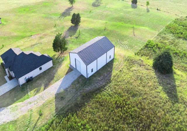 Photo 4 of Single family home for sale at 497 Private Road 7413, Wills Point, TX 75169 | MLS# 21352135 | Listing updated on 2026-10-01