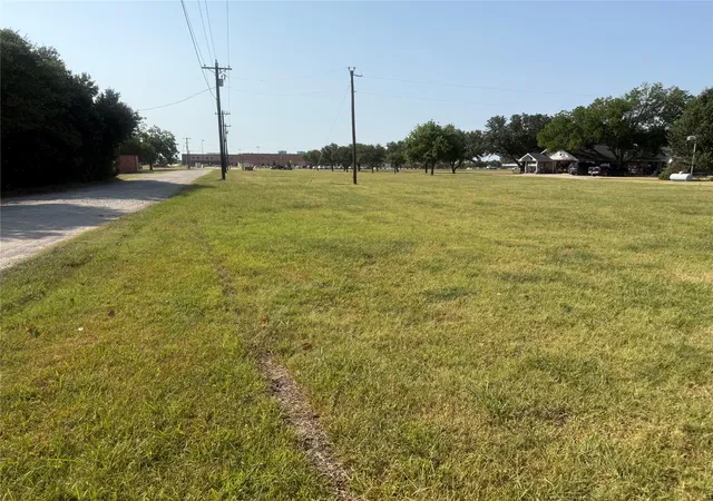 Photo 3 of Land for sale at 1107 Hunter Ln, Crandall, TX 75114 | MLS# 21351010 | Listing updated on 2026-09-16