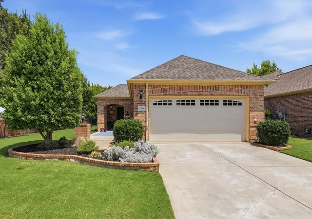 Photo 1 of Single family home for sale at 7994 Palmer Ct, Frisco, TX 75036 | MLS# 21348750 | Listing updated on 2026-08-17