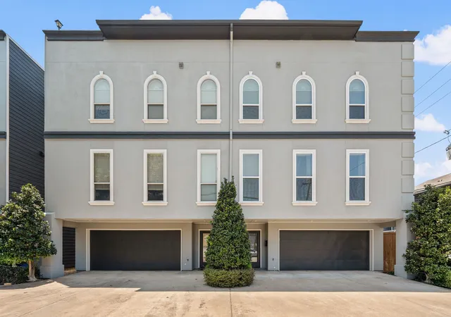 Photo 1 of Sale Pending at 4039 Congress Ave #201, Dallas, TX 75219 | MLS# 21339977 | Listing updated on 2026-08-30