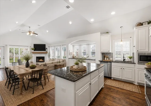 Photo 1 of Single family home for sale at 5800 New Ballinger Dr, Argyle, TX 76226 | MLS# 21325363 | Listing updated on 2026-09-27