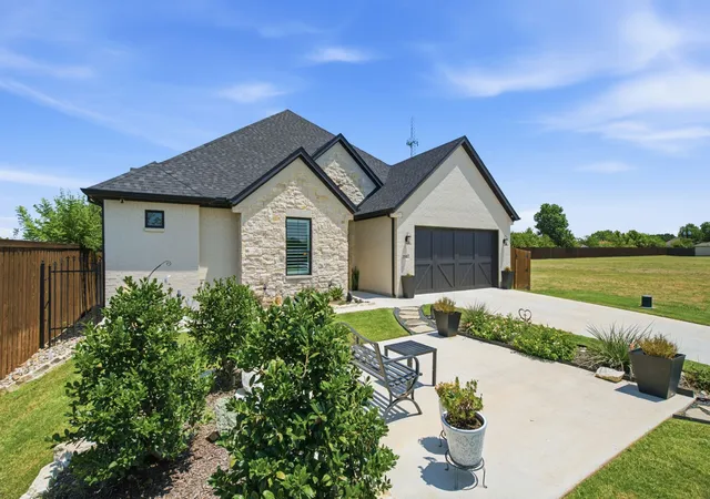 Photo 2 of Single family home for sale at 3501 Barber Creek Ct, Keller, TX 76244 | MLS# 21340789 | Listing updated on 2026-08-15