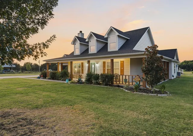 Photo 3 of Single family home for sale at 2455 County Road 700, Farmersville, TX 75442 | MLS# 21348650 | Listing updated on 2026-08-23