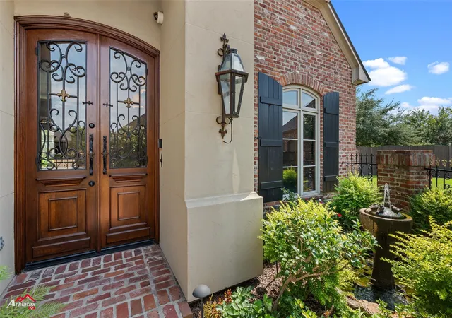 Photo 3 of Single family home for sale at 105 Calais Ct, Bossier City, LA 71111 | MLS# 21350810 | Listing updated on 2026-08-07
