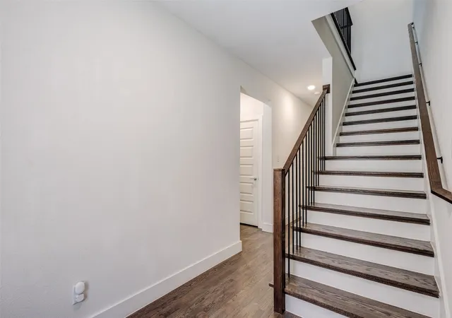 Photo 3 of Townhouse for sale at 8234 Laflin Ln, Dallas, TX 75231 | MLS# 21352255 | Listing updated on 2026-08-10