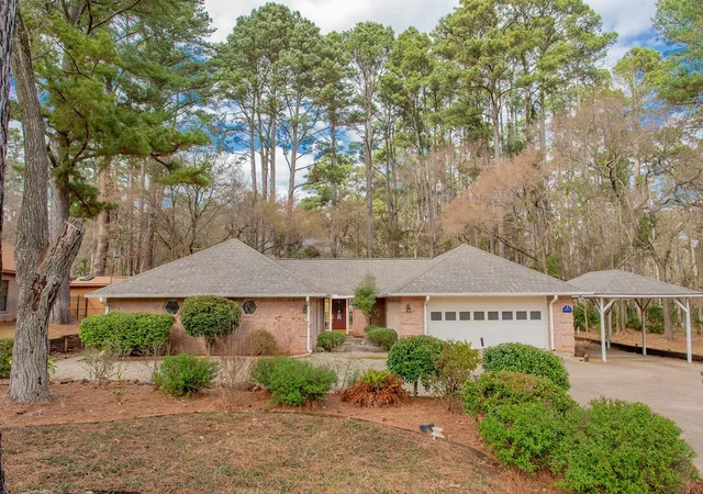 Photo 3 of Single family home for sale at 1633 Brookhollow Dr, Hideaway, TX 75771 | MLS# 21352259 | Listing updated on 2026-09-05
