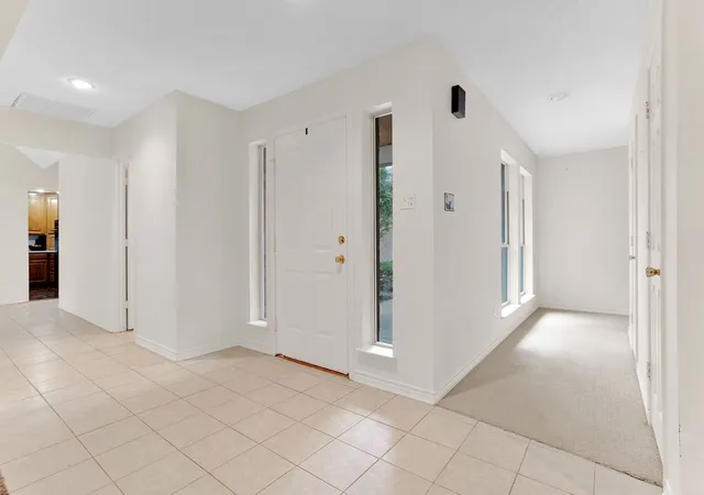 Photo 3 of Single family home for sale at 1633 Brookhollow Dr, Hideaway, TX 75771 | MLS# 21352259 | Listing updated on 2026-09-05