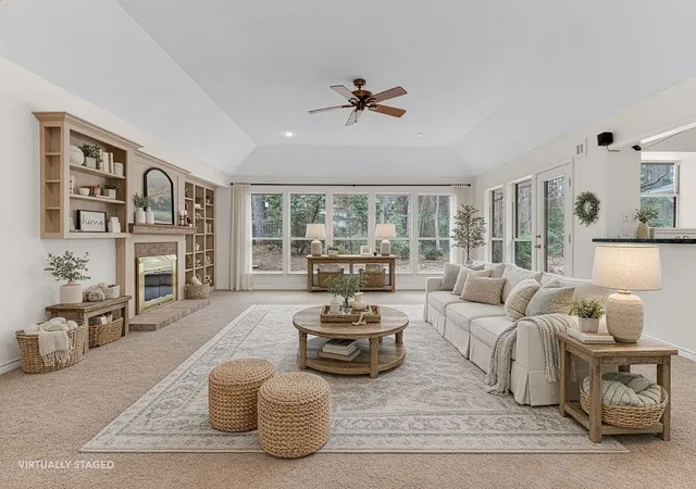 Photo 4 of Single family home for sale at 1633 Brookhollow Dr, Hideaway, TX 75771 | MLS# 21352259 | Listing updated on 2026-09-05