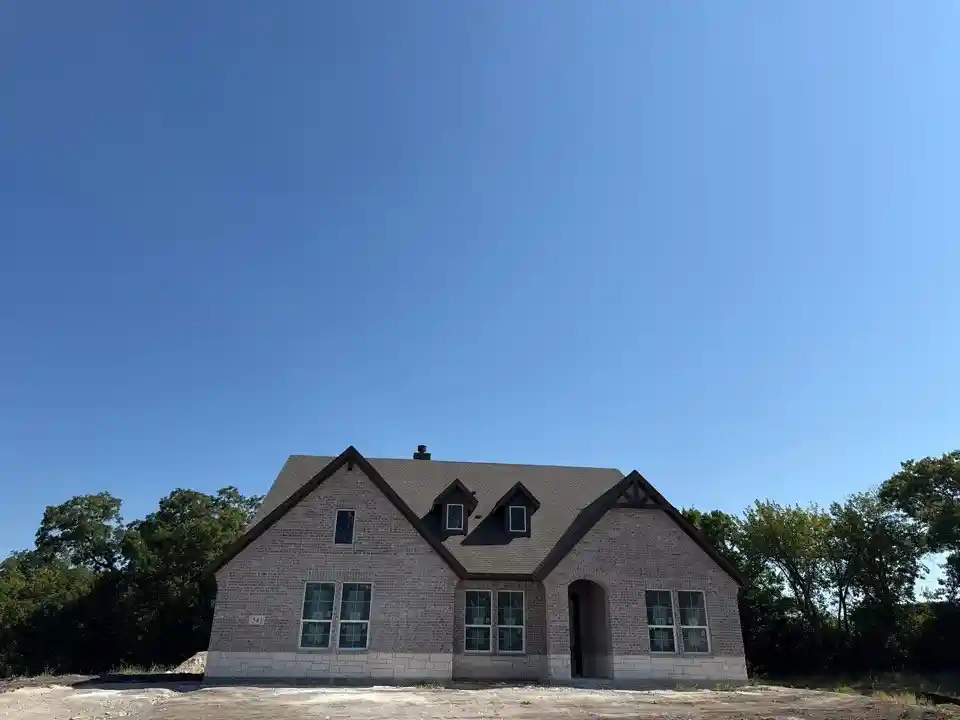 Single family home for sale at 541 Lantana Dr, Weatherford, TX 76085 | MLS# 21352261