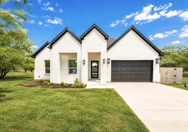 Photo 1 of Single family home for sale at 12625 Kollmeyer Wy, Fort Worth, TX 76126 | MLS# 21352203 | Listing updated on 2026-08-08