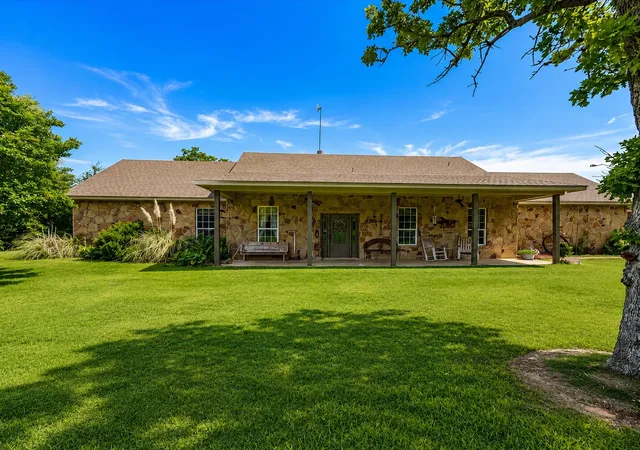 Photo 1 of Single family home for sale at 426 County Road 3435, Paradise, TX 76073 | MLS# 21352275 | Listing updated on 2026-08-06