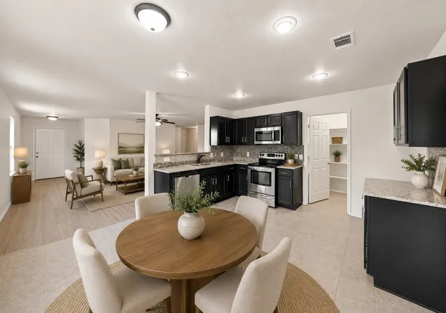 Photo 2 of Single family home for sale at 40 Daisy Dr, Fate, TX 75087 | MLS# 21352196 | Listing updated on 2026-10-04