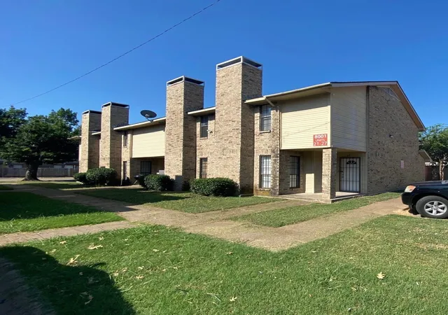 Photo 2 of Sale Pending at 8001 Rothington Rd #21-27, Dallas, TX 75227 | MLS# 21346553 | Listing updated on 2026-09-25