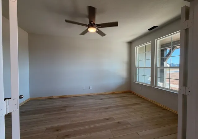 Photo 3 of Single family home for sale at 205 Oak Grove Wy, Springtown, TX 76082 | MLS# 21352319 | Listing updated on 2026-10-08