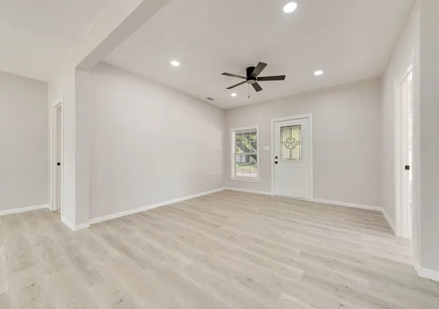 Photo 3 of Single family home for sale at 2203 Wesley St, Greenville, TX 75401 | MLS# 21352314 | Listing updated on 2026-08-29