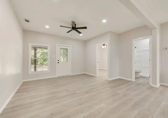 Photo 4 of Single family home for sale at 2203 Wesley St, Greenville, TX 75401 | MLS# 21352314 | Listing updated on 2026-08-29