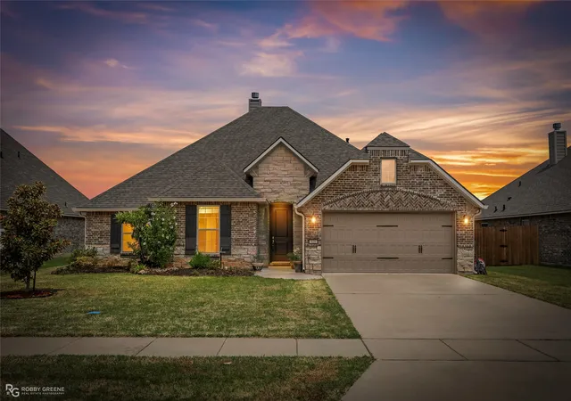 Photo 1 of Single family home for sale at 819 Abita Chase, Bossier City, LA 71111 | MLS# 21352509 | Listing updated on 2026-09-07