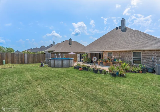 Photo 2 of Single family home for sale at 819 Abita Chase, Bossier City, LA 71111 | MLS# 21352509 | Listing updated on 2026-09-07