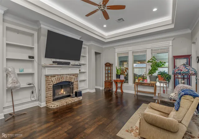 Photo 3 of Single family home for sale at 819 Abita Chase, Bossier City, LA 71111 | MLS# 21352509 | Listing updated on 2026-09-07