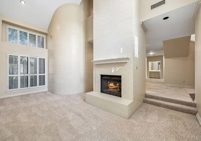 Photo 3 of Condo for sale at 5126 Westgrove Dr #5126, Dallas, TX 75248 | MLS# 21345533 | Listing updated on 2026-08-07