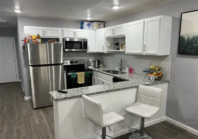 Photo 4 of Single family home for sale at 2516 Metropolitan Ave, Dallas, TX 75215 | MLS# 21352604 | Listing updated on 2026-08-06