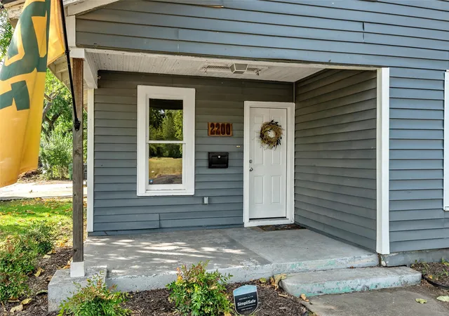 Photo 2 of Single family home for sale at 2200 Lyle Ave, Waco, TX 76708 | MLS# 21352571 | Listing updated on 2026-08-19