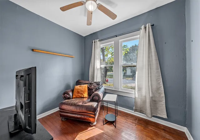 Photo 4 of Single family home for sale at 2200 Lyle Ave, Waco, TX 76708 | MLS# 21352571 | Listing updated on 2026-08-19