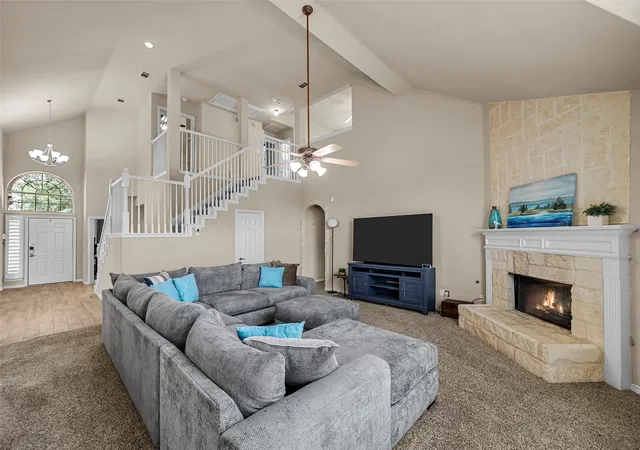 Photo 2 of Sale Pending at 821 Redbud Dr, Allen, TX 75002 | MLS# 21333186 | Listing updated on 2026-09-29