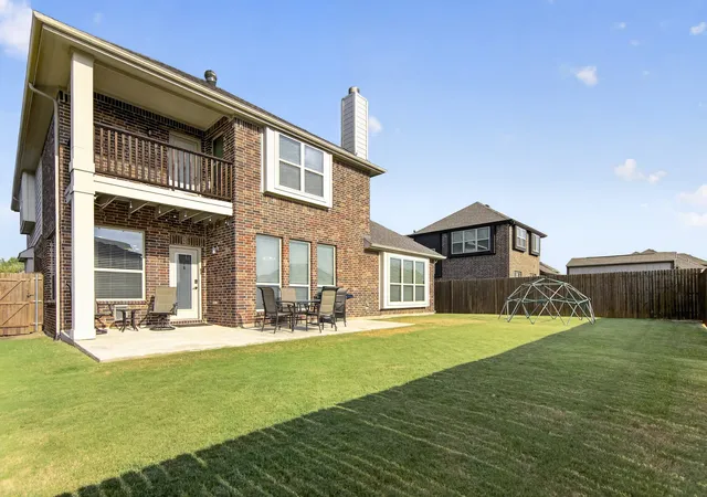 Photo 38 of Sale Pending at 1008 Freesia Dr, Little Elm, TX 75068 | MLS# 21352505 | Listing updated on 2026-08-28