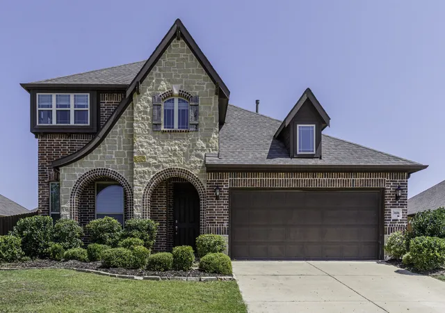 Photo 1 of Single family home for sale at 3606 Pendleton Ct, Heartland, TX 75126 | MLS# 21344863 | Listing updated on 2026-09-29