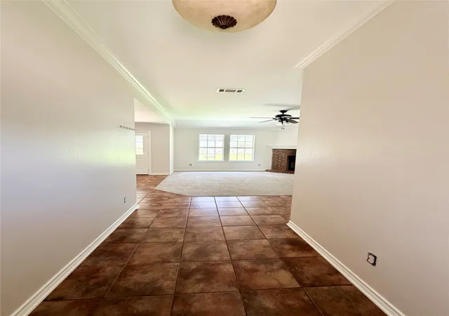 Photo 2 of Single family home for sale at 5140 Fm 346 E, Tyler, TX 75703 | MLS# 21352706 | Listing updated on 2026-08-21