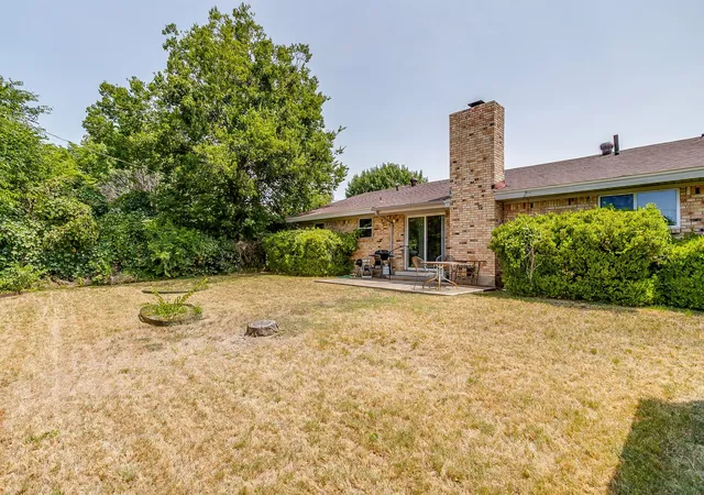 Photo 33 of Sale Pending at 2928 Laredo Dr, Fort Worth, TX 76116 | MLS# 21344621 | Listing updated on 2026-08-22