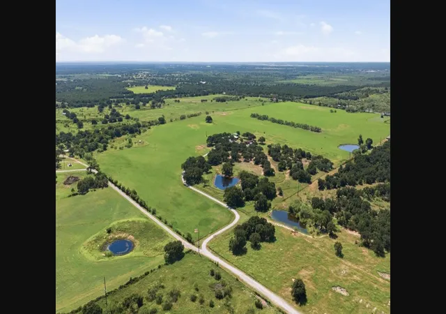 Photo 2 of Manufactured home for sale at 1101 Hwy 112, Eastland, TX 76448 | MLS# 21350622 | Listing updated on 2026-09-21