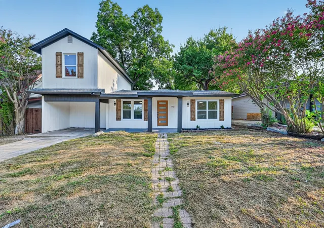 Single family home for sale at 1721 Ida St, Arlington, TX 76010 | MLS# 21351841