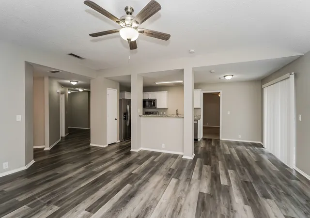 Photo 3 of Sale Pending at 1923 Nemechek Dr, Dallas, TX 75217 | MLS# 21352630 | Listing updated on 2026-09-21