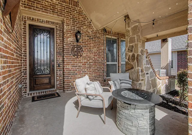 Photo 3 of Single family home for sale at 5728 Brookside Dr, Argyle, TX 76226 | MLS# 21352678 | Listing updated on 2026-10-04