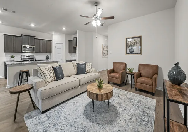 Photo 3 of Single family home for sale at 412 Wood Vine Dr, Little Elm, TX 75068 | MLS# 21352821 | Listing updated on 2026-08-26