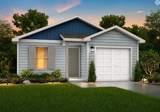 Photo 1 of Single family home for sale at 2046 Falcon Dr, Tyler, TX 75702 | MLS# 21352844 | Listing updated on 2026-09-23