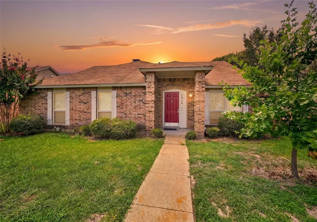 Photo 1 of Single family home for sale at 5814 Winell Dr, Garland, TX 75043 | MLS# 21352855 | Listing updated on 2026-08-06